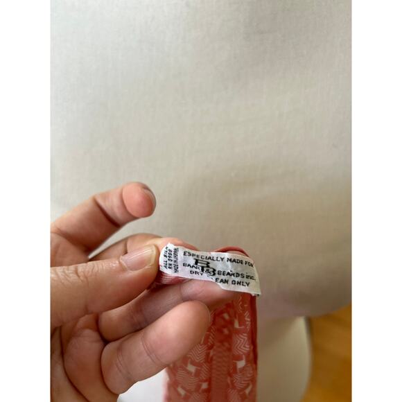 Vintage 90s Warm Pink Houndstooth Mosaic Trim 22x23 Silk Neck Scarf - Picture 2 of 5